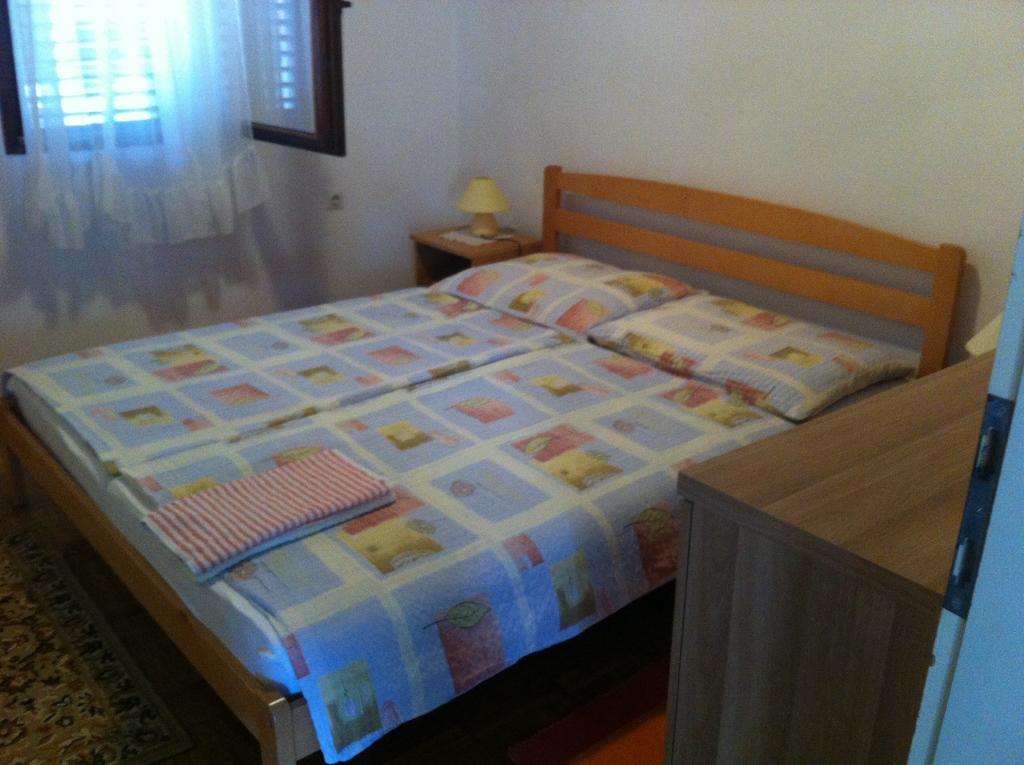 Apartments Prahovic Ždrelac Buitenkant foto