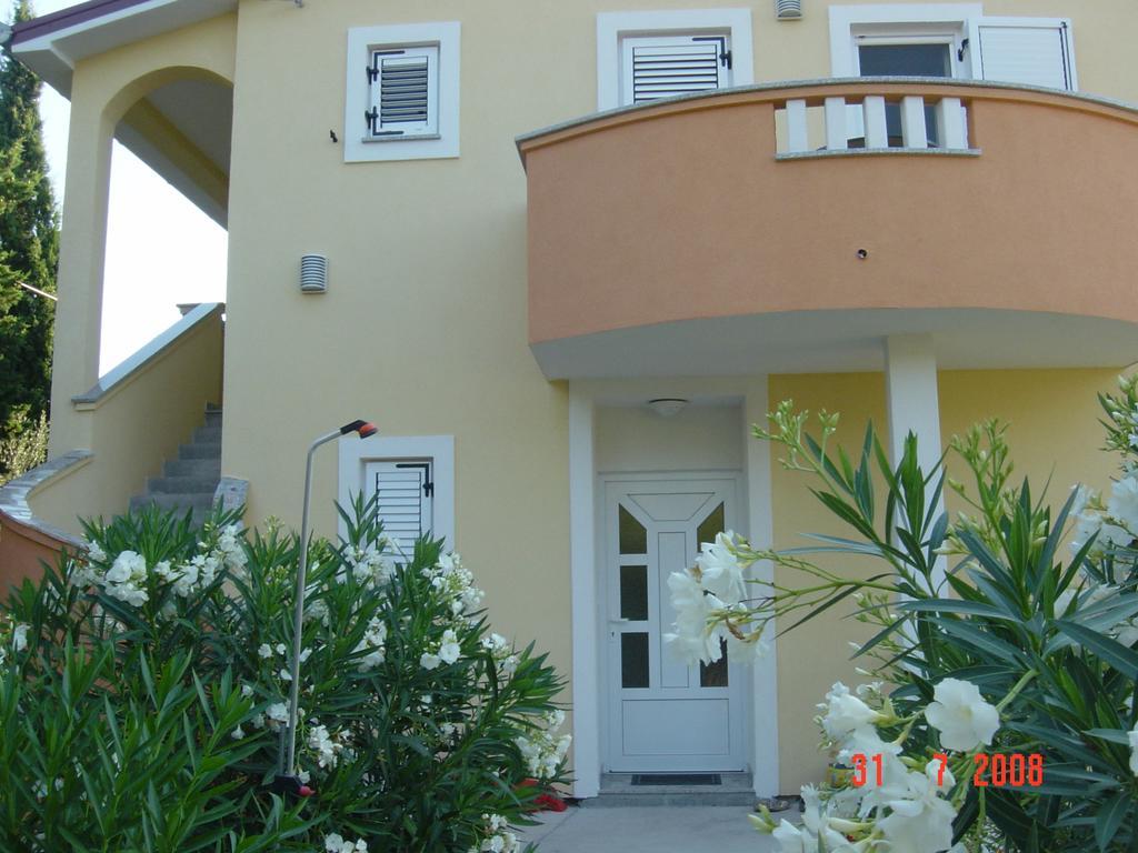 Apartments Prahovic Ždrelac Buitenkant foto
